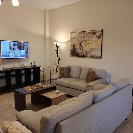 Comfortable Apartment In Kiato Eksteriør billede